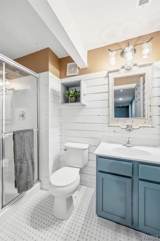 3520 Canal Street, St Charles, MO 63301