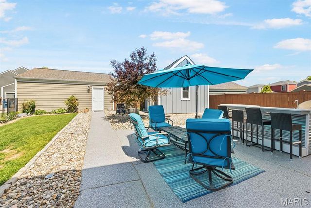 3520 Canal Street, St Charles, MO 63301