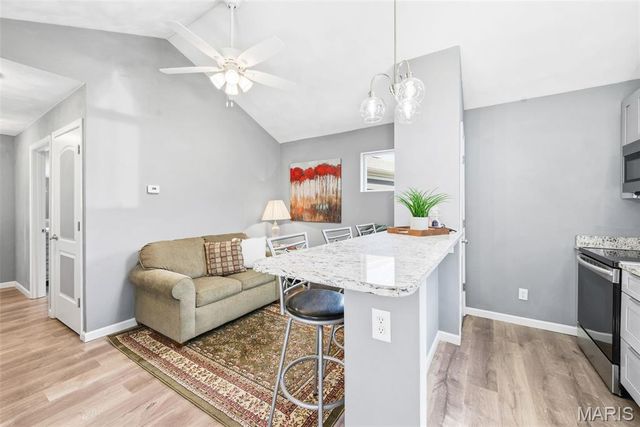 3520 Canal Street, St Charles, MO 63301