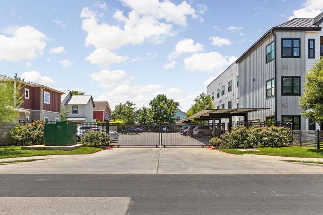 3101 Govalle Ave 106, Austin, TX 78702