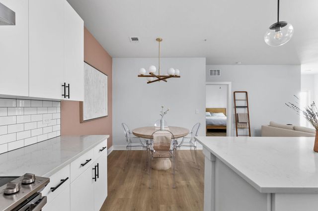 3101 Govalle Ave 106, Austin, TX 78702