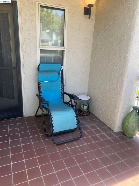 Image 27 of property listing at 999 Porter Ave 4, Stockton, CA 95207