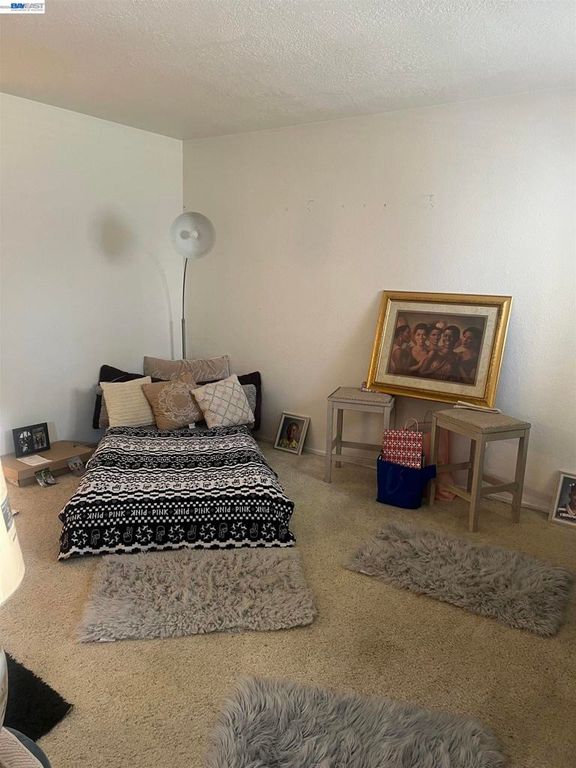 Image 4 of property listing at 999 Porter Ave 4, Stockton, CA 95207