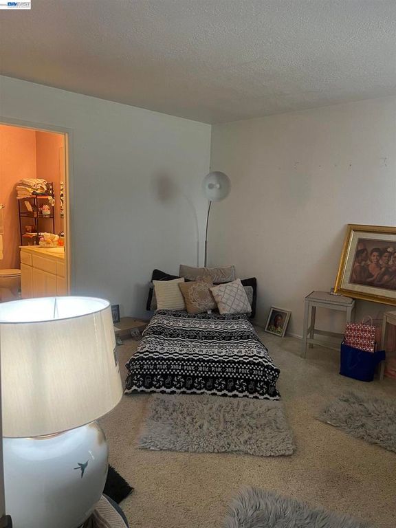 Image 6 of property listing at 999 Porter Ave 4, Stockton, CA 95207
