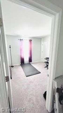 4231 Honeysuckle Vine Run, Winston-salem, NC 27106