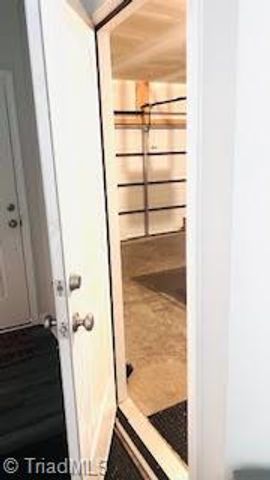 4231 Honeysuckle Vine Run, Winston-salem, NC 27106