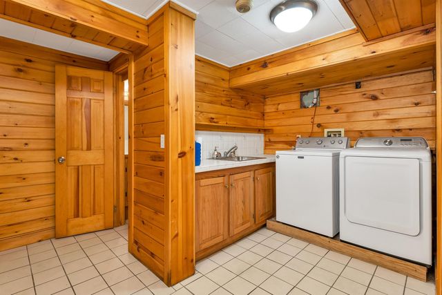 35 Valley Drive, Gilford, NH 03249