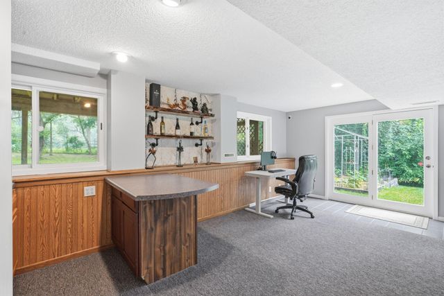 16520 Minnetonka Boulevard, Minnetonka, MN 55345