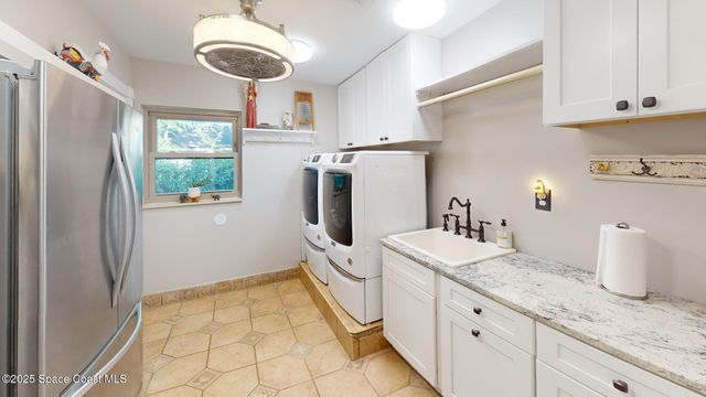 275 Bonita Drive, Merritt Island, FL 32952