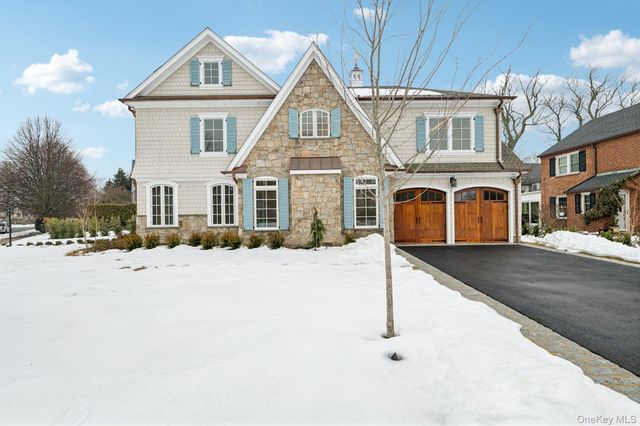 133 Newmarket Road, Garden City, NY 11530