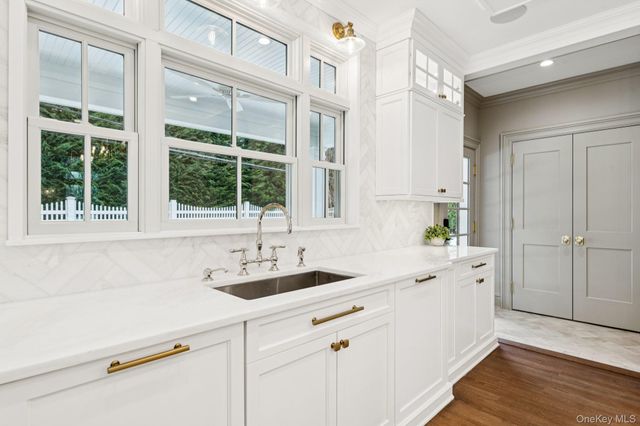 133 Newmarket Road, Garden City, NY 11530