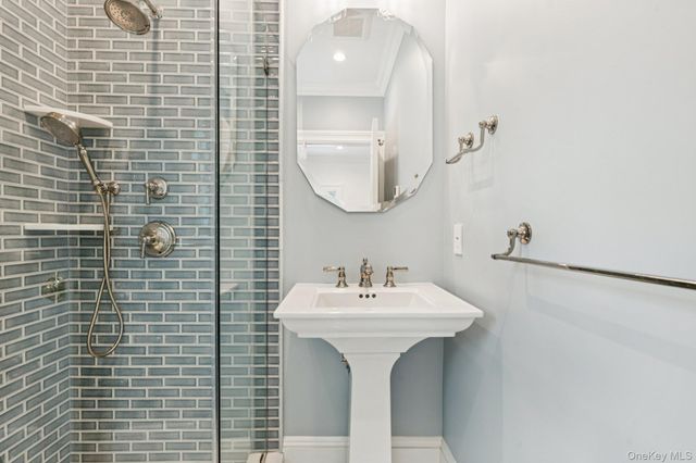 133 Newmarket Road, Garden City, NY 11530