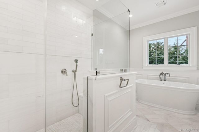 133 Newmarket Road, Garden City, NY 11530