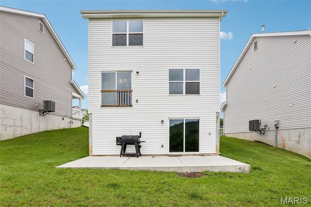 3182 White Pine Drive, Imperial, MO 63052