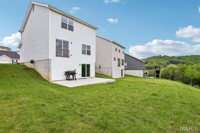 3182 White Pine Drive, Imperial, MO 63052