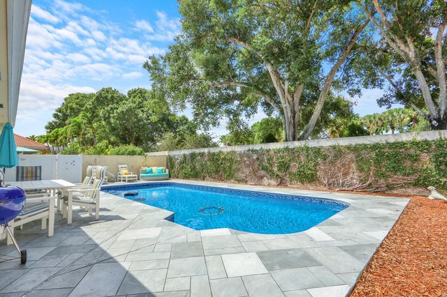 288 Sussex Circle, Jupiter, FL 33458