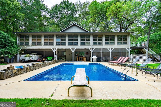 4004 White Oak Lane, Lagrange, GA 30240