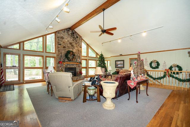 4004 White Oak Lane, Lagrange, GA 30240