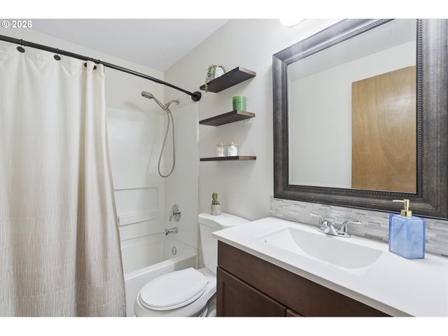 14599 Sw 83RD Ct, Portland, OR 97224
