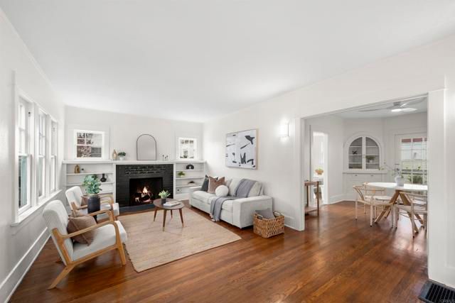 1011 Flora Avenue, Coronado, CA 92118