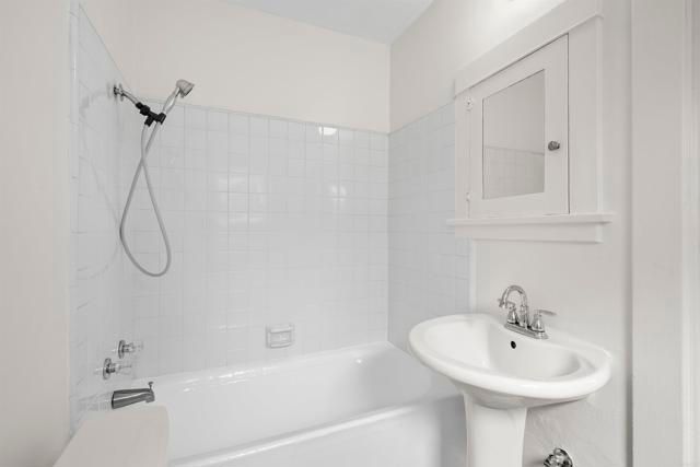 1011 Flora Avenue, Coronado, CA 92118