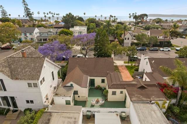 1011 Flora Avenue, Coronado, CA 92118