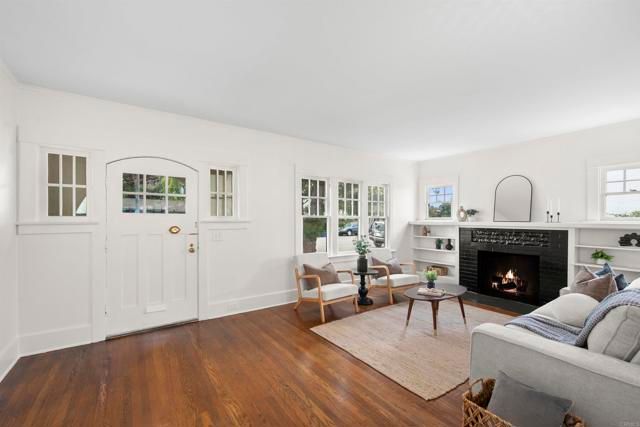 1011 Flora Avenue, Coronado, CA 92118