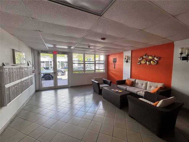 524 Washington Avenue 311, Miami Beach, FL 33139
