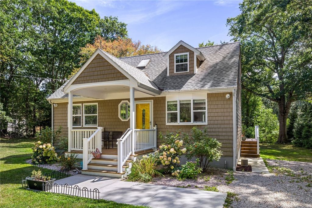 93 Burdickville Road, Charlestown, RI 02813