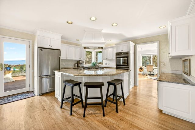 1000 Hill Street, Jacksonville, OR 97530