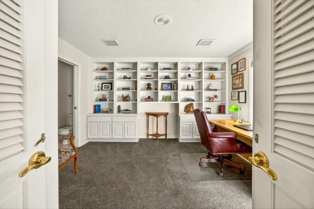 1000 Hill Street, Jacksonville, OR 97530