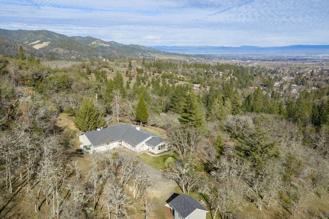 1000 Hill Street, Jacksonville, OR 97530