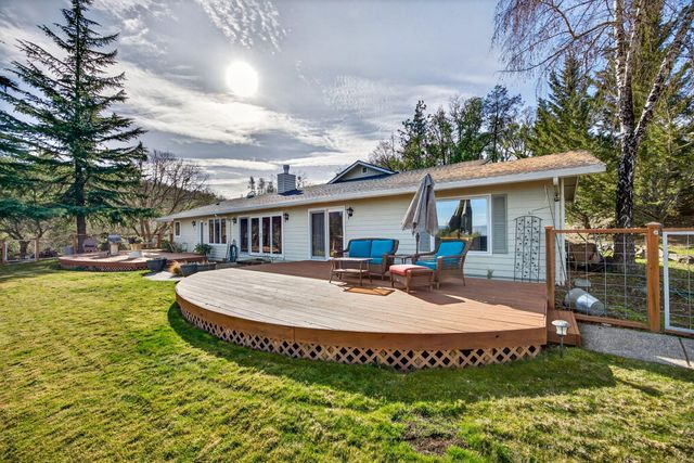 1000 Hill Street, Jacksonville, OR 97530