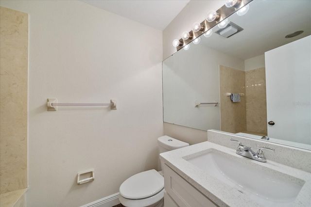 3527 52ND AVENUE W, Bradenton, FL 34210