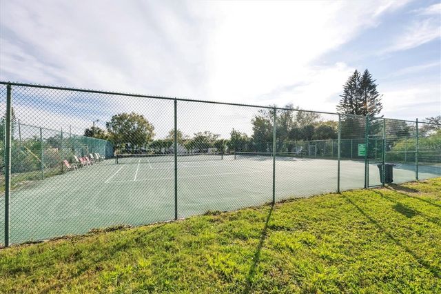 3527 52ND AVENUE W, Bradenton, FL 34210