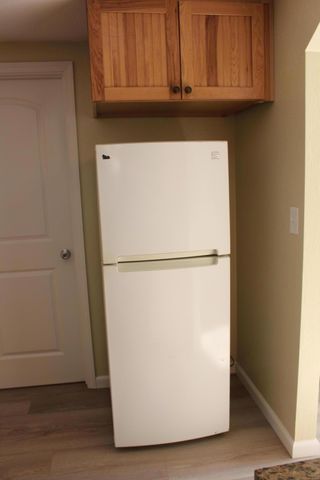 307 N Orange Avenue, Exeter, CA 93221