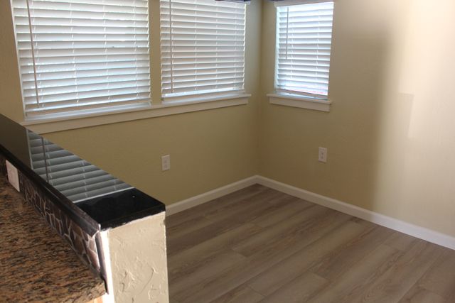 307 N Orange Avenue, Exeter, CA 93221