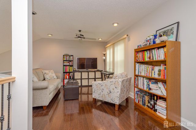 2 Truro Drive A, Monroe, NJ 08831