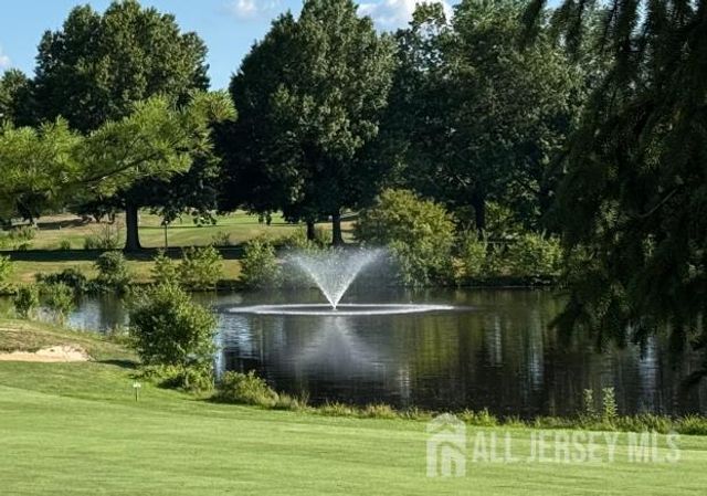 2 Truro Drive A, Monroe, NJ 08831