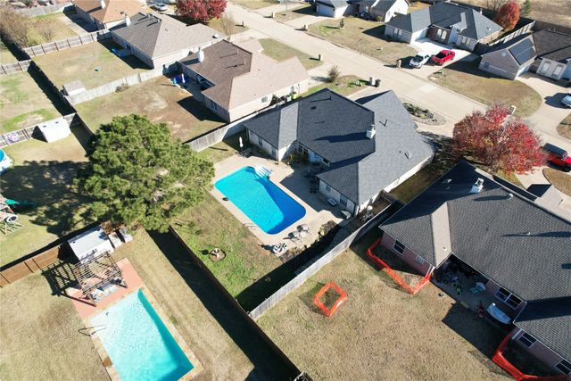 19430 Sara Lane, Flint, TX 75762
