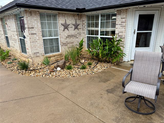 19430 Sara Lane, Flint, TX 75762