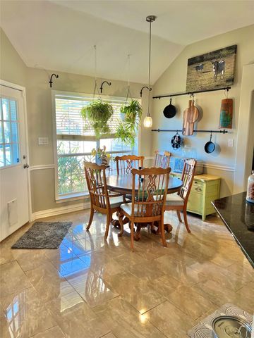 19430 Sara Lane, Flint, TX 75762