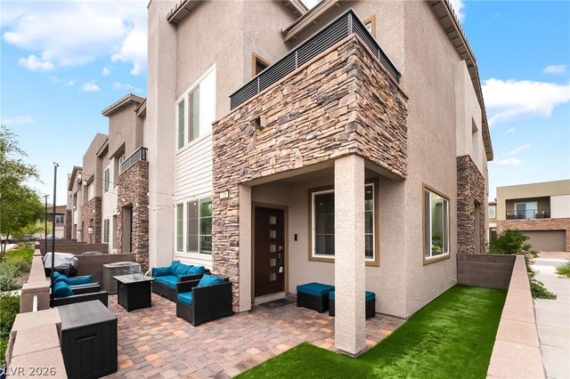 328 Owens Peak Drive, Henderson, NV 89015