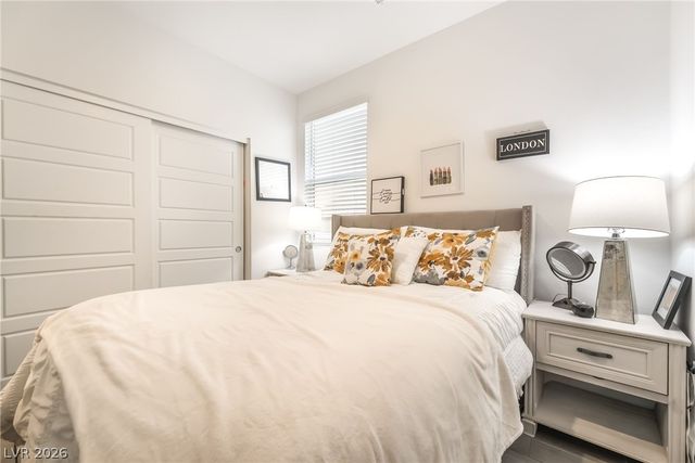 328 Owens Peak Drive, Henderson, NV 89015