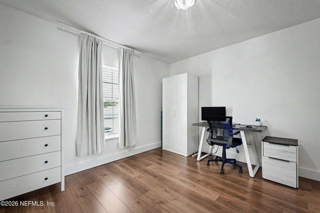 4003 CEDAR BLUFF Lane, Jacksonville, FL 32226