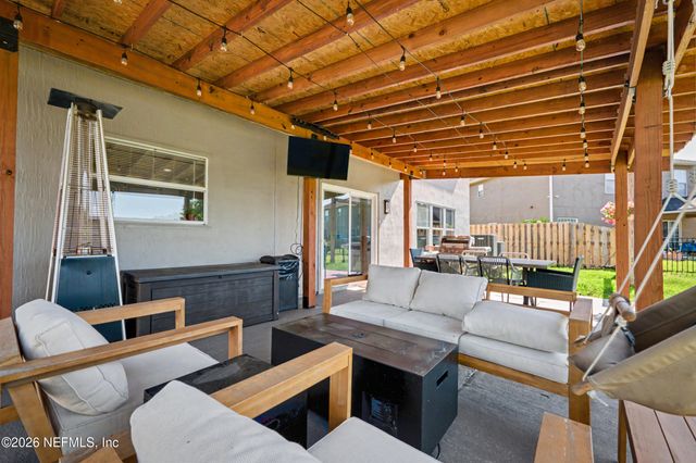 4003 CEDAR BLUFF Lane, Jacksonville, FL 32226