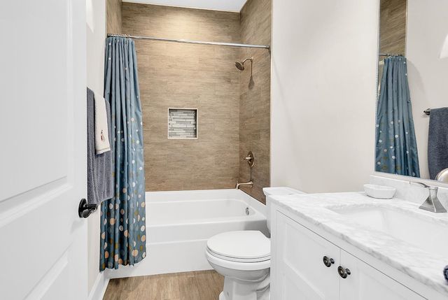 677 Chamberlin Rd., Myrtle Beach, SC 29588