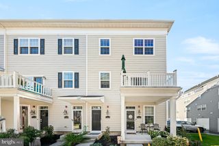 156 GASLIGHT ALY #B, Bensalem, PA 19020