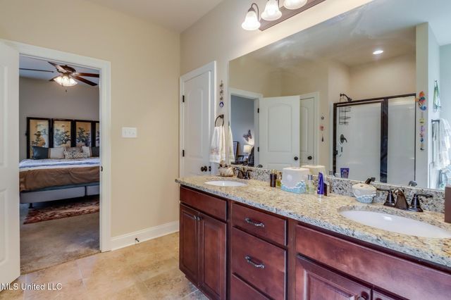 7559 Alex Court, Ocean Springs, MS 39564