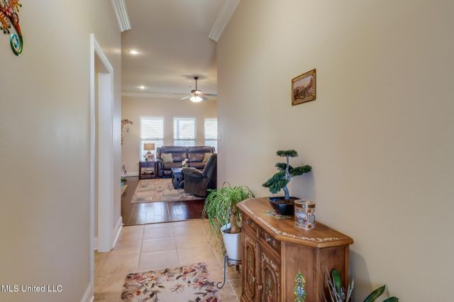 7559 Alex Court, Ocean Springs, MS 39564